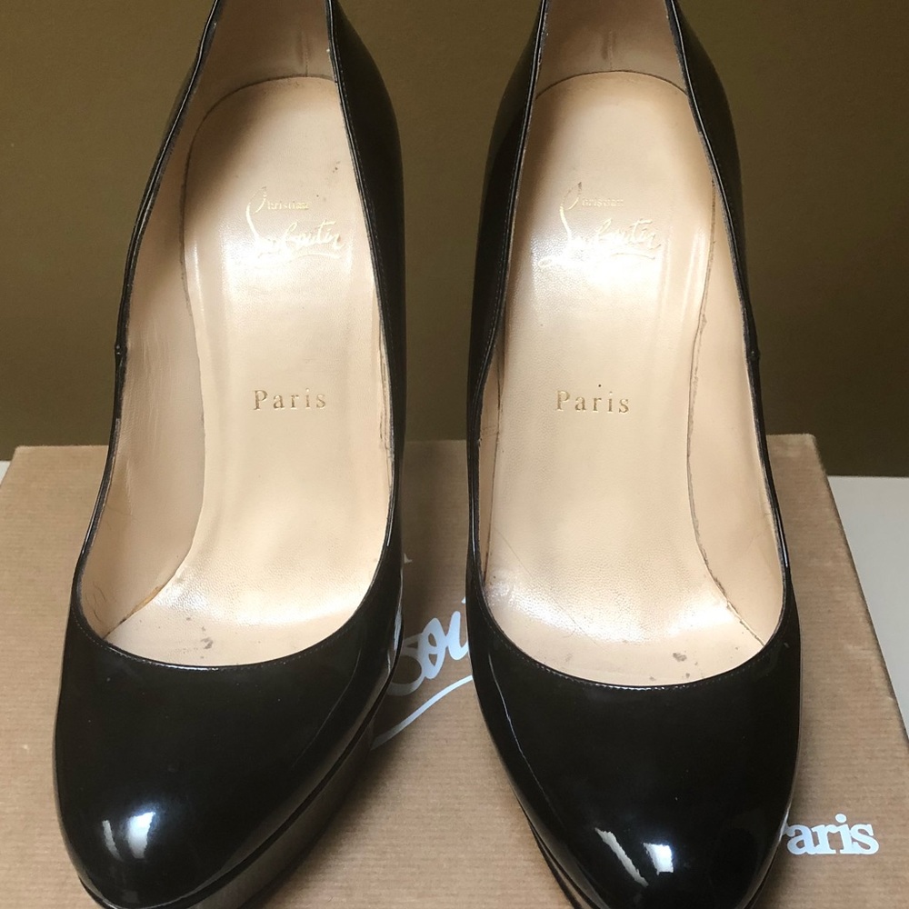 Christian Louboutin patent Bianca  AUTHENTIC